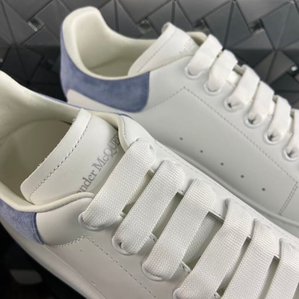 Alexander McQueen Women Sneakers - Picture 5 of 6
